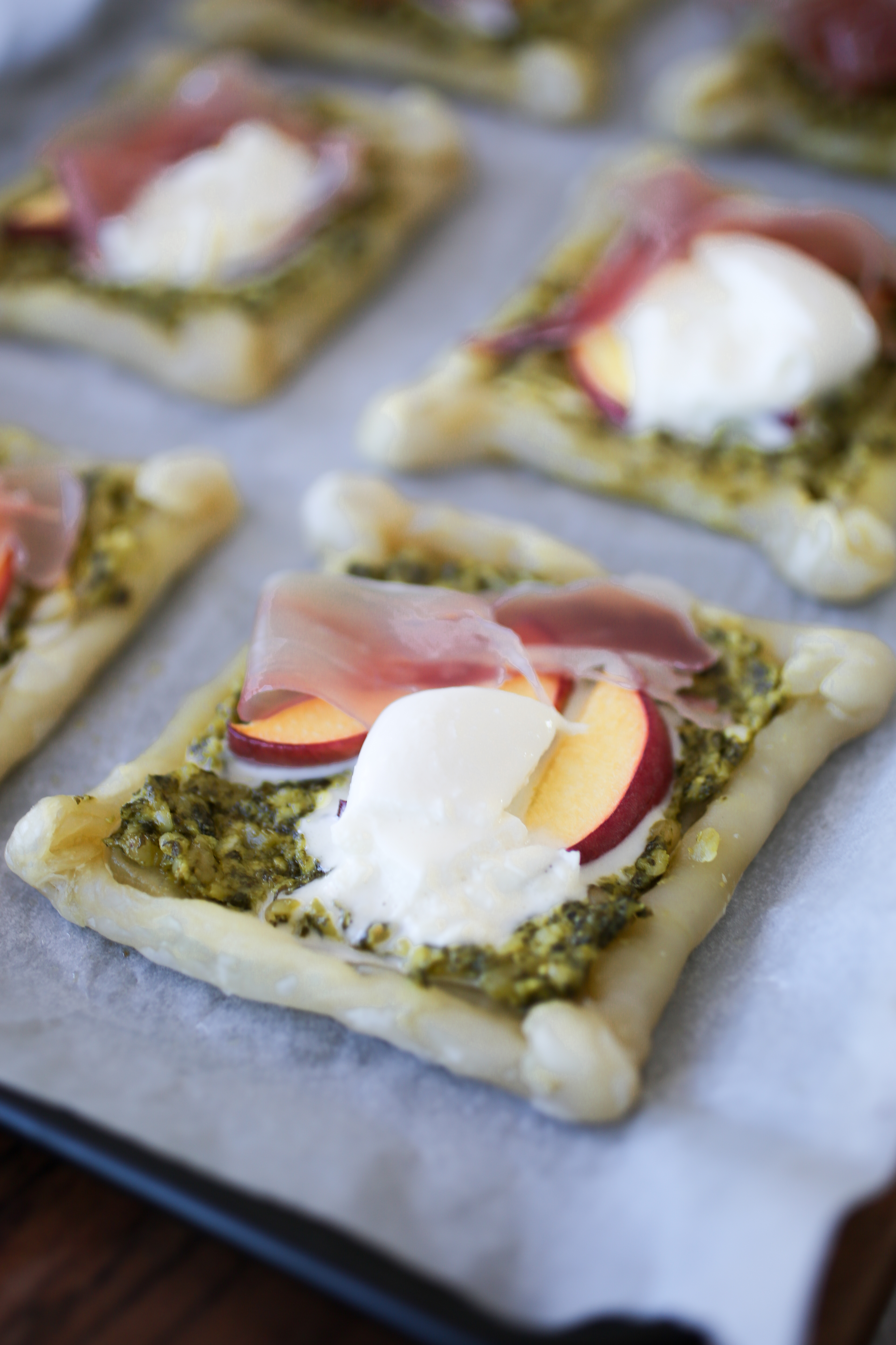 burrata pesto and proscuitto tart